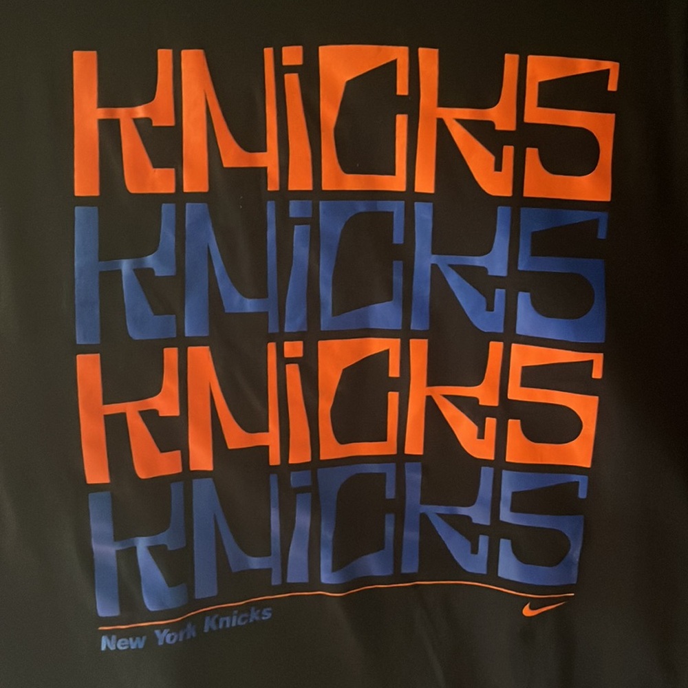 Limited Edition Nike NY Park N Shop Knicks T-Shirt